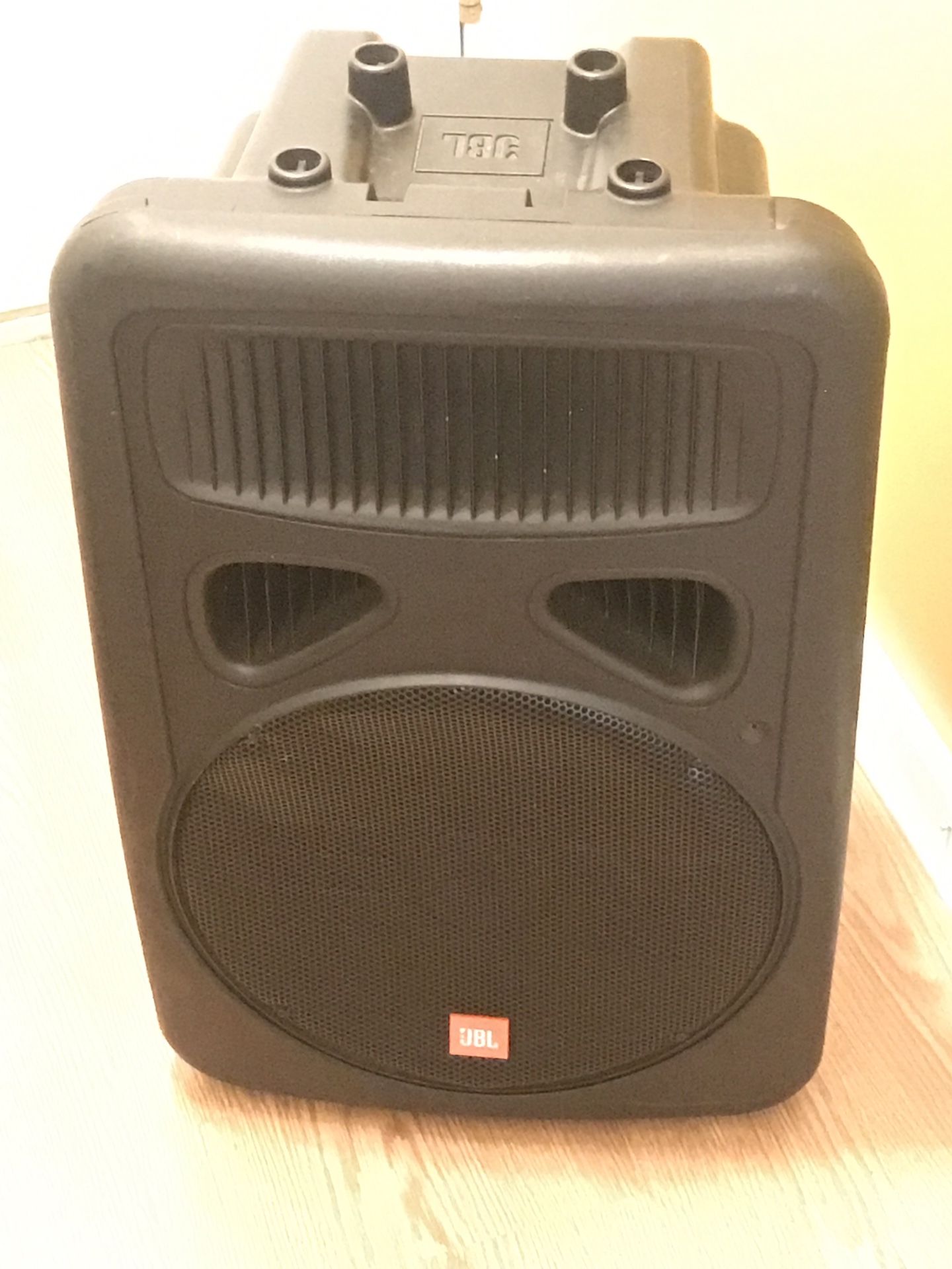 JBL EON SUB G2, 15" Powered Subwoofer