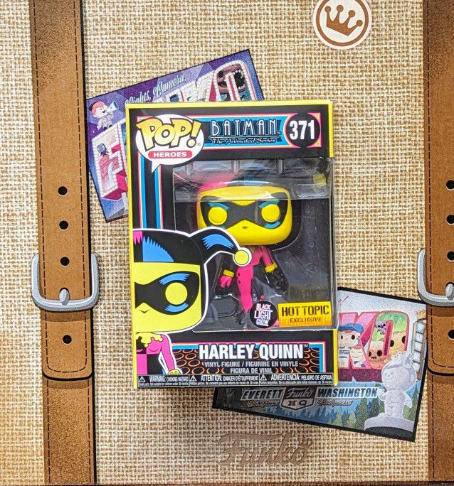 Blacklight Harley Quinn (DC Batman) Hot Topic Funko Pop - Brand New In Box