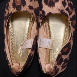 Baby Gap Girls Leopard Flats Size 8