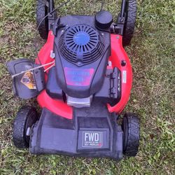 Craftsman M250 160-cc 21" Self-Propelled Gas Push Lawn Mower with Honda Engine 