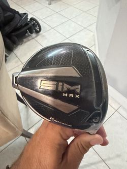 Taylormade Golf Driver SIM max