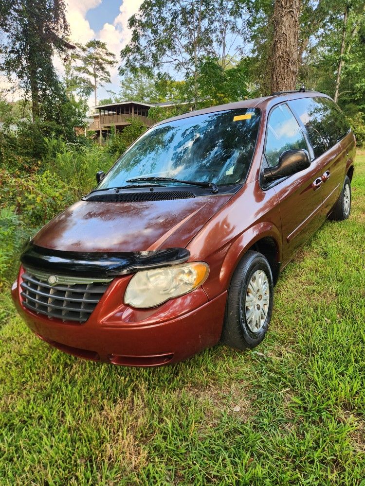 08 Chrysler Town And Country 