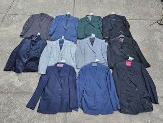 5 suits and 6 jackets..size 44R
