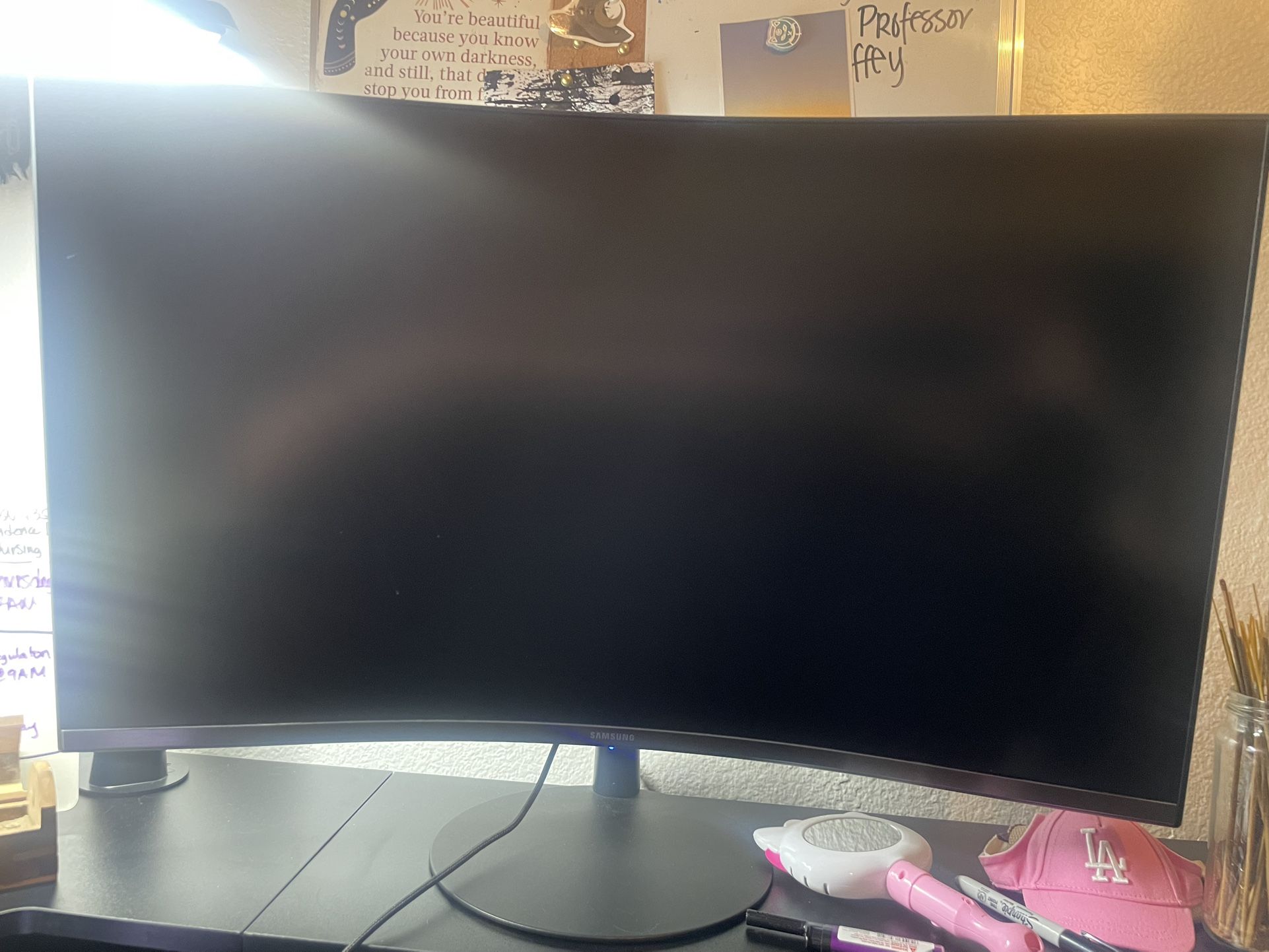 32’ Inch Samsung Curved Monitor