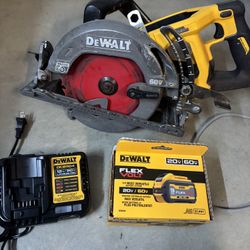 Dewalt Flex Volt 7 1/4” Circular Saw Serruchó With Battery And Charger 