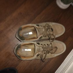 Used Shoe 10.5 Us Size