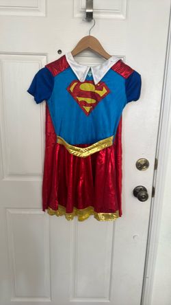 Super hero girls dress &cape, gauntlet, no head band. Size Large