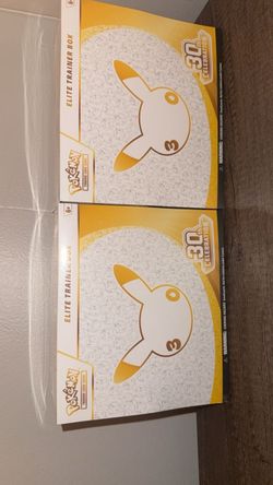 Pokemon 30th celebration etb