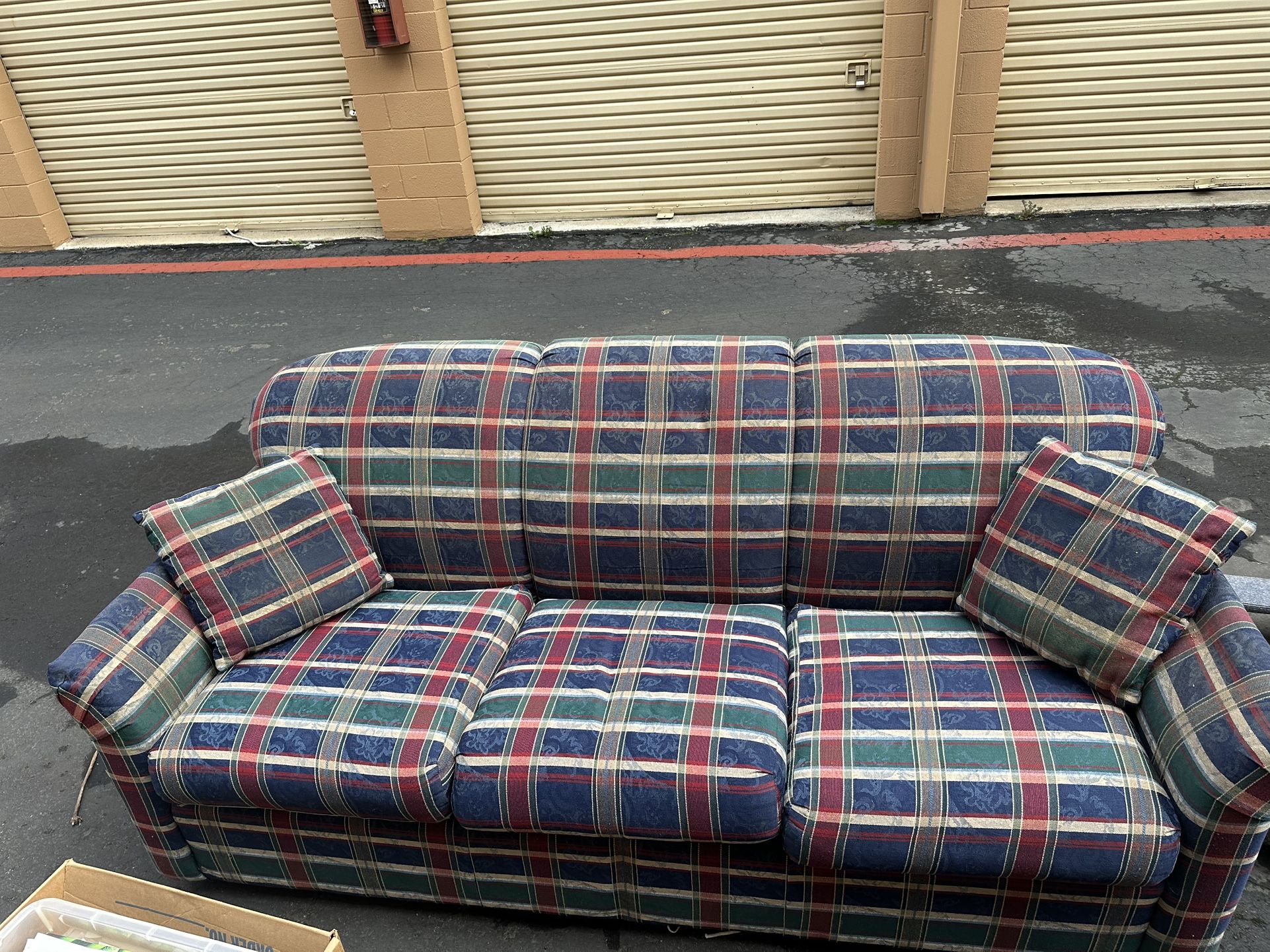 Free Hide-A-Bed Sofa