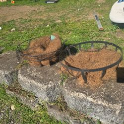 2 Hanging Metal Plant Baskets