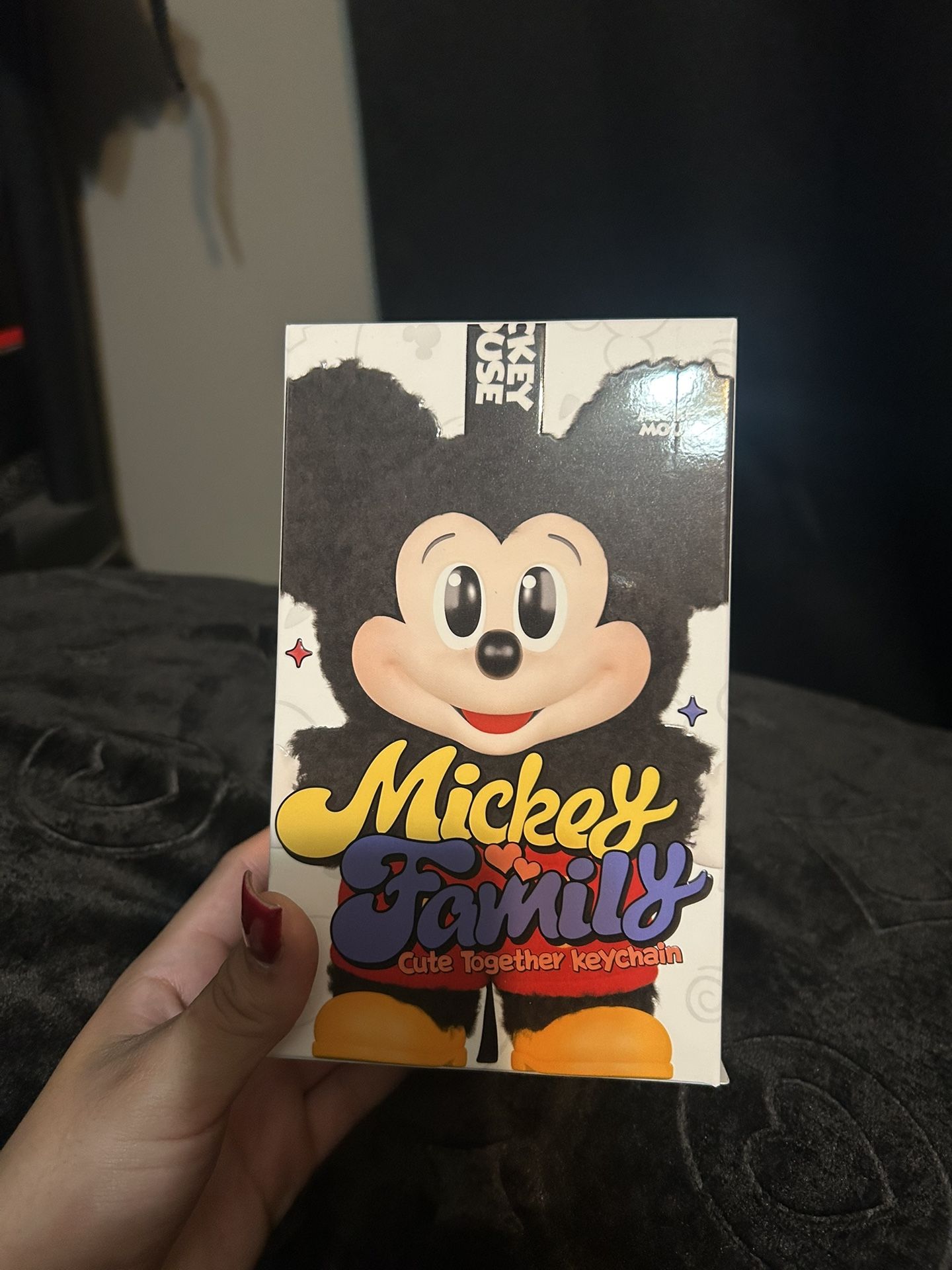 Mickeys Family Pluto