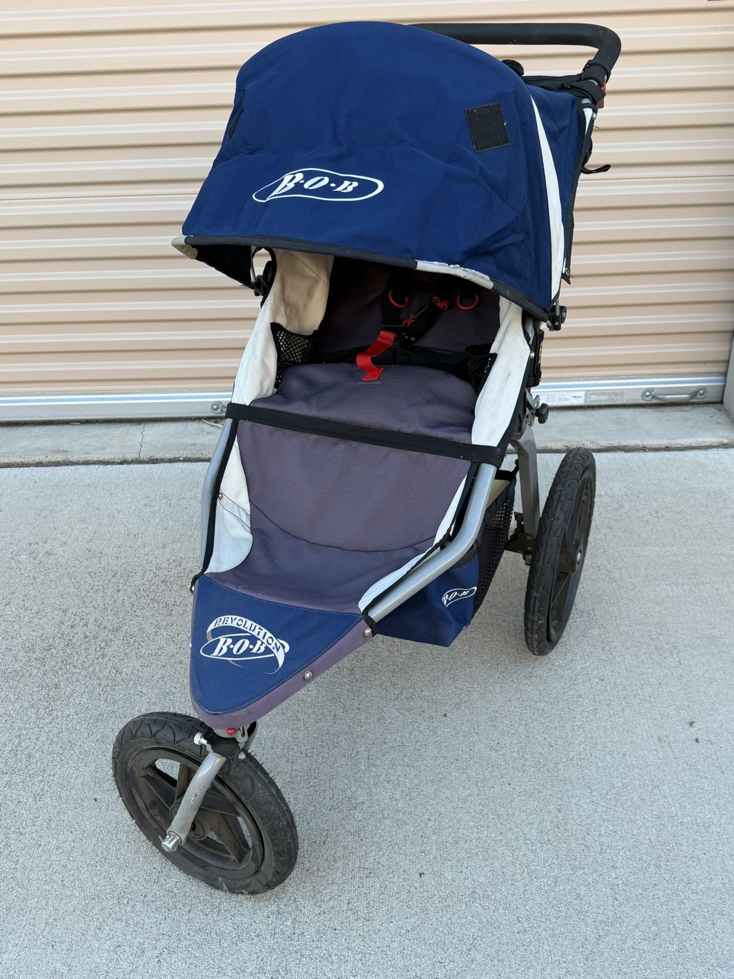 BOB Revolution Jogging Stroller