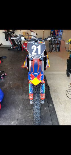 KTM 450 - Only 8 Hours
