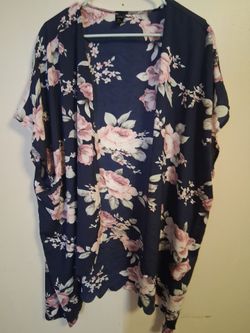 Navy Floral Kimono Cardigan size 0xl