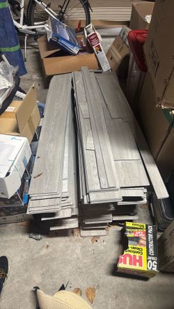 LVP HomeDecorator 42x6 inches 230boards 400sqft