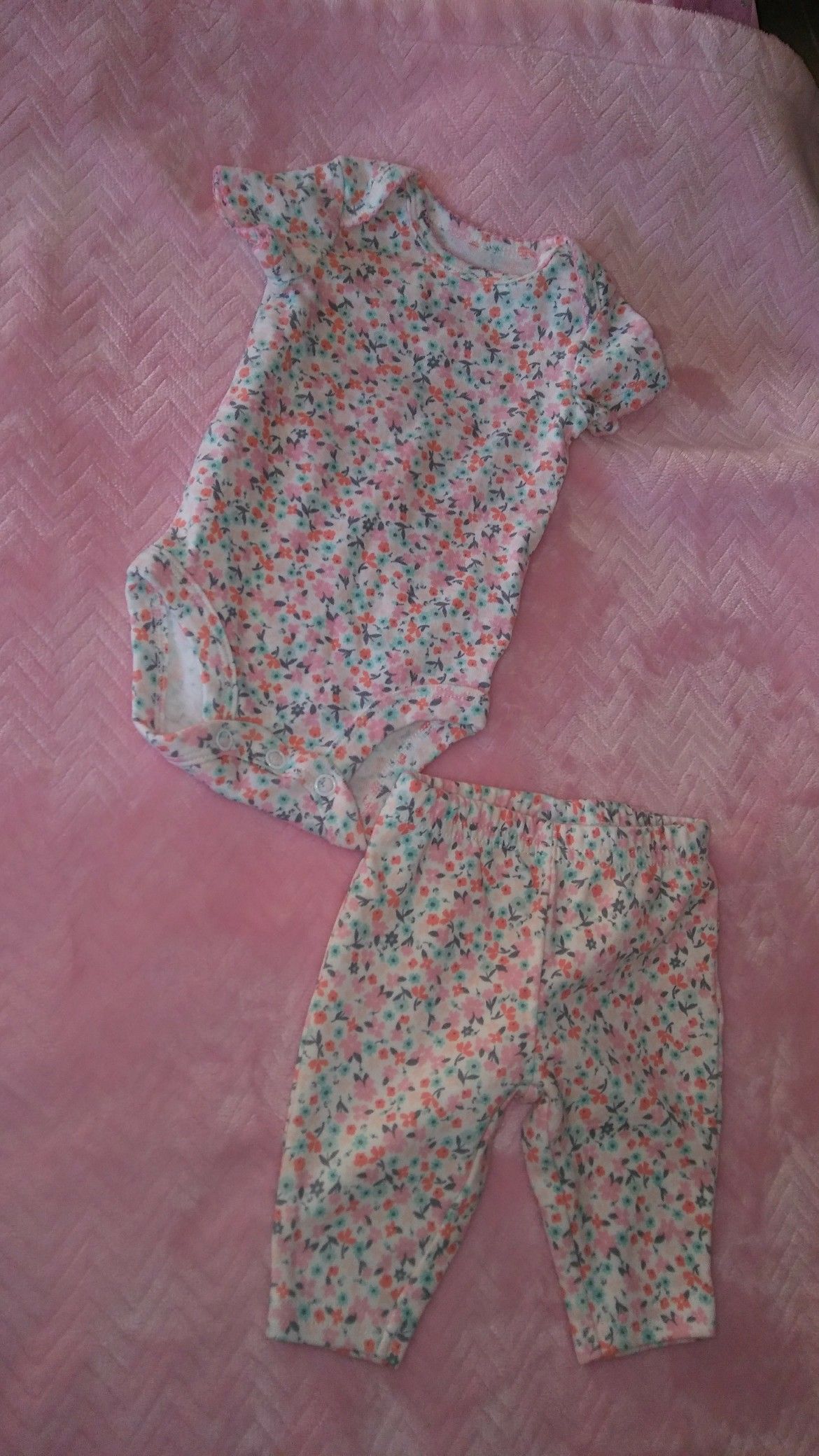 Carters baby Girl clothes