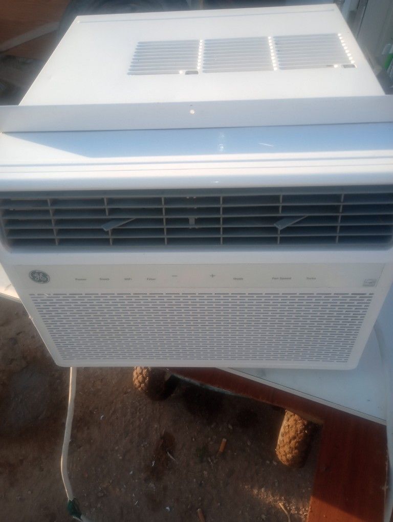 10,000 Btu Air Conditioner