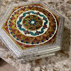Beautiful Antique Designer storage/ jewelry metal box with 4 compartments 