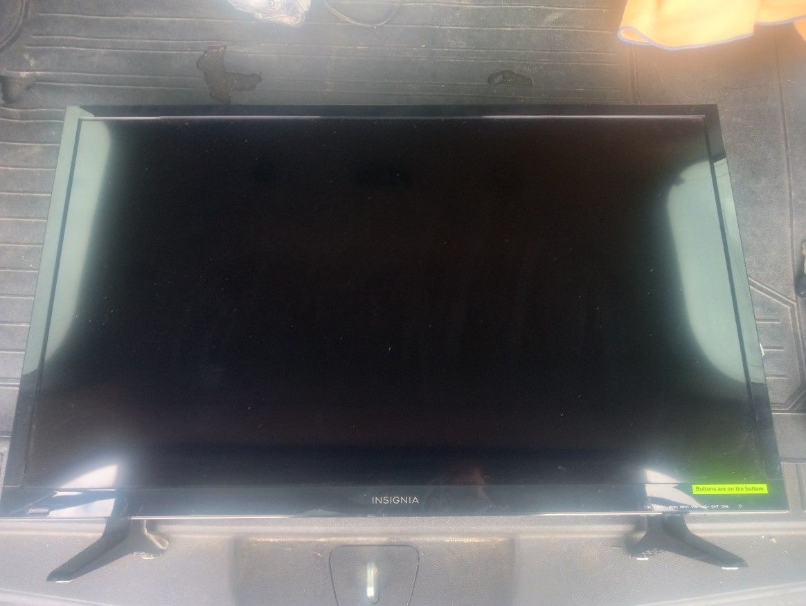 Insignia 32 Tv/Dvd
