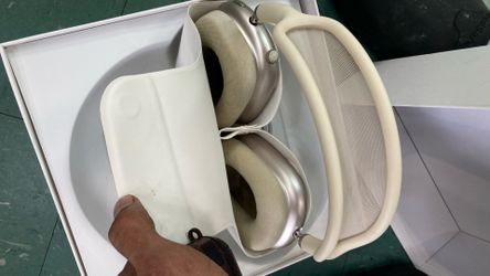Airpodmax