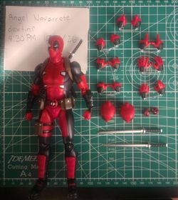 *Sell/Trade* Mafex Deadpool