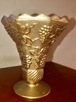 Gold Glass Vase 7 inc tall