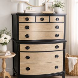 Gorgeous Drexel Solid Wood Dresser
