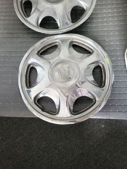 Toyota chrome Hubcaps Wheel Covers Set
