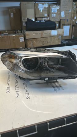 BMW F10 F11 Right Passenger Bi-Xenon Adaptive (AHL) Headlight OEM 2011–2013 528i 535i 550i M5