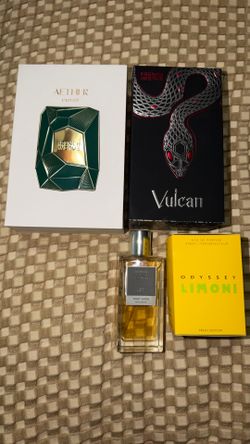 Men’s cologne ($15 a piece) 🍋🐍🪵🔮 CHEAP