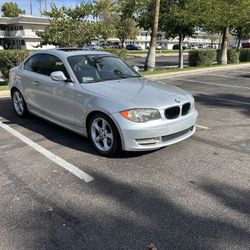 2010 BMW 128i 