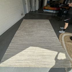 Rug