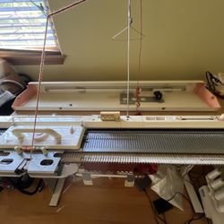 Brother KH-260 Punch 9 Knitting Machine