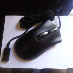Razer deathadder V2