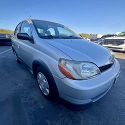 2002 Toyota Echo Super Clean. 