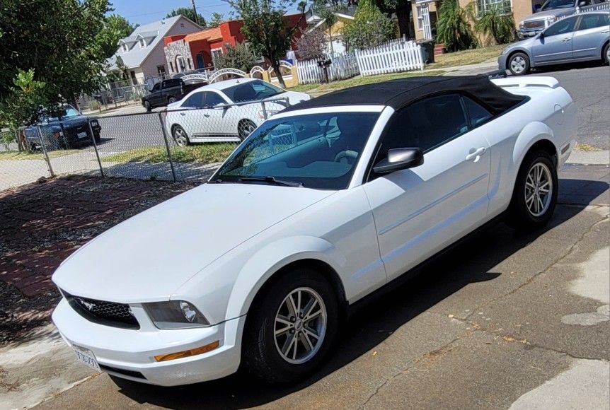 2005 Ford Mustang