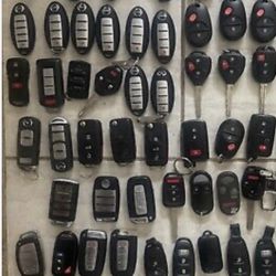 Kia key fob Toyota key fob Hyundai key fob Mini Cooper key fob Nissan key fob Bentley key fob Ford key fob Chevrolet key fob Bmw key fob 