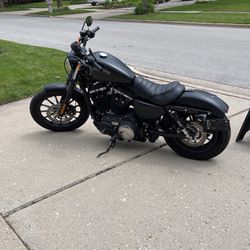 Motorcycle Harley Davidson Sportster Only 1700 Miles!
