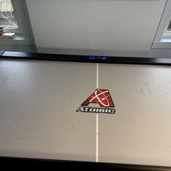 Atomic AH800 8' Air Hockey Table (Model G04863W