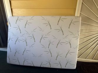 Full size mattress