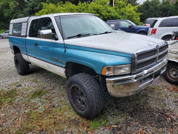 1996 Dodge Ram 2500 4x4 for Sale in Bothell, WA - OfferUp
