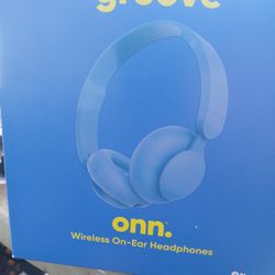 Groove Onn Headphones NIB