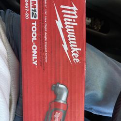 Milwaukee M12 1/4” Hex Right Angle Impact Driver 