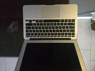 Apple MacBook Air Laptop