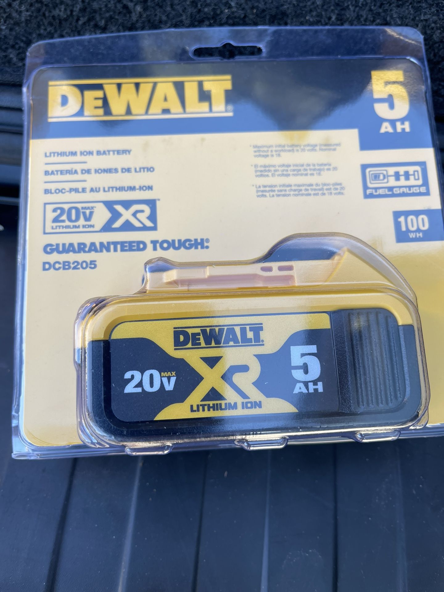 Dewalt Battery