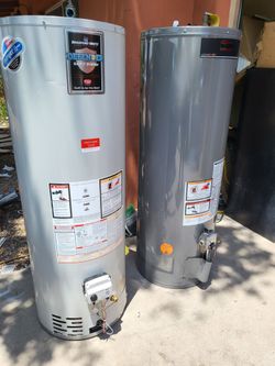 Gas Water Heater 40 gal in good condition and Warranty Works Great 19th Ave And Baseline pick up only
