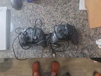 Xbox controller with cable