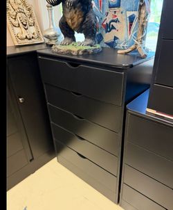 Black dresser