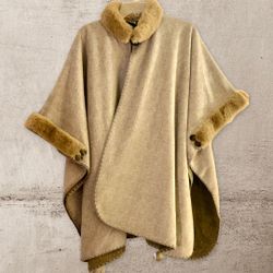 Soft And Cozy Sheep’s Wool Large Poncho/Cape Coat, With Faux Fur. Color Brown. Handmade Imported