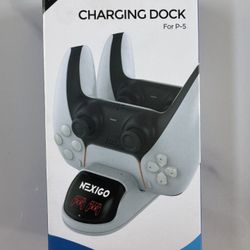 Nexigo P-5 Charging Dock for Playstation PS-5 Game Controllers with 2 Slots NIB